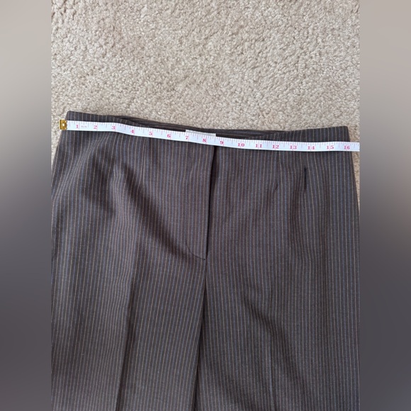 Barneys New York Classic Brown Pinstripe Women’s Suit Approximate Size 8 No Tag - Picture 10 of 16